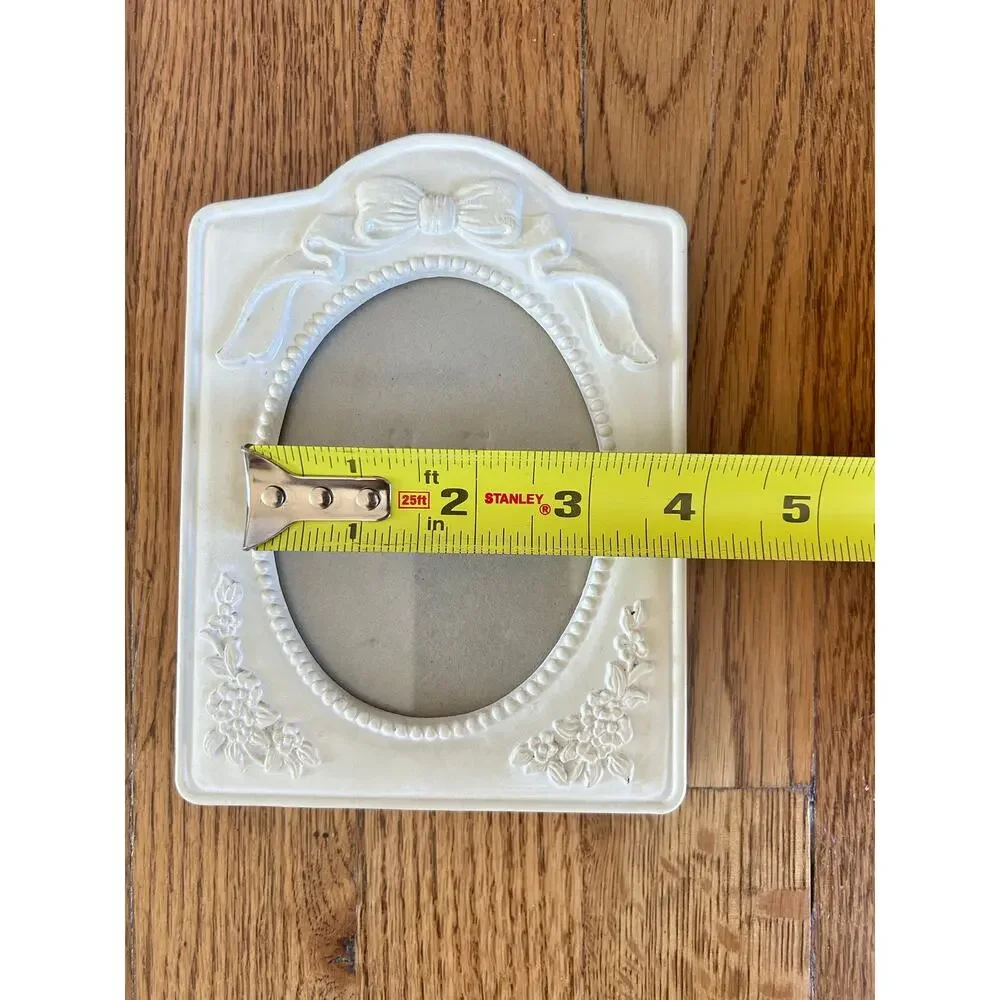 Vintage Ivory Ornate Oval Picture Frame, Raised Bow & Floral Details